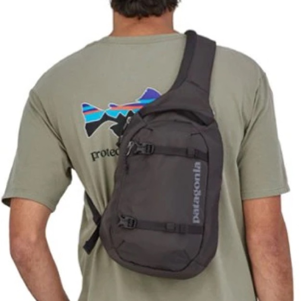 Patagonia Atom Sling Bag in Smolder Blue